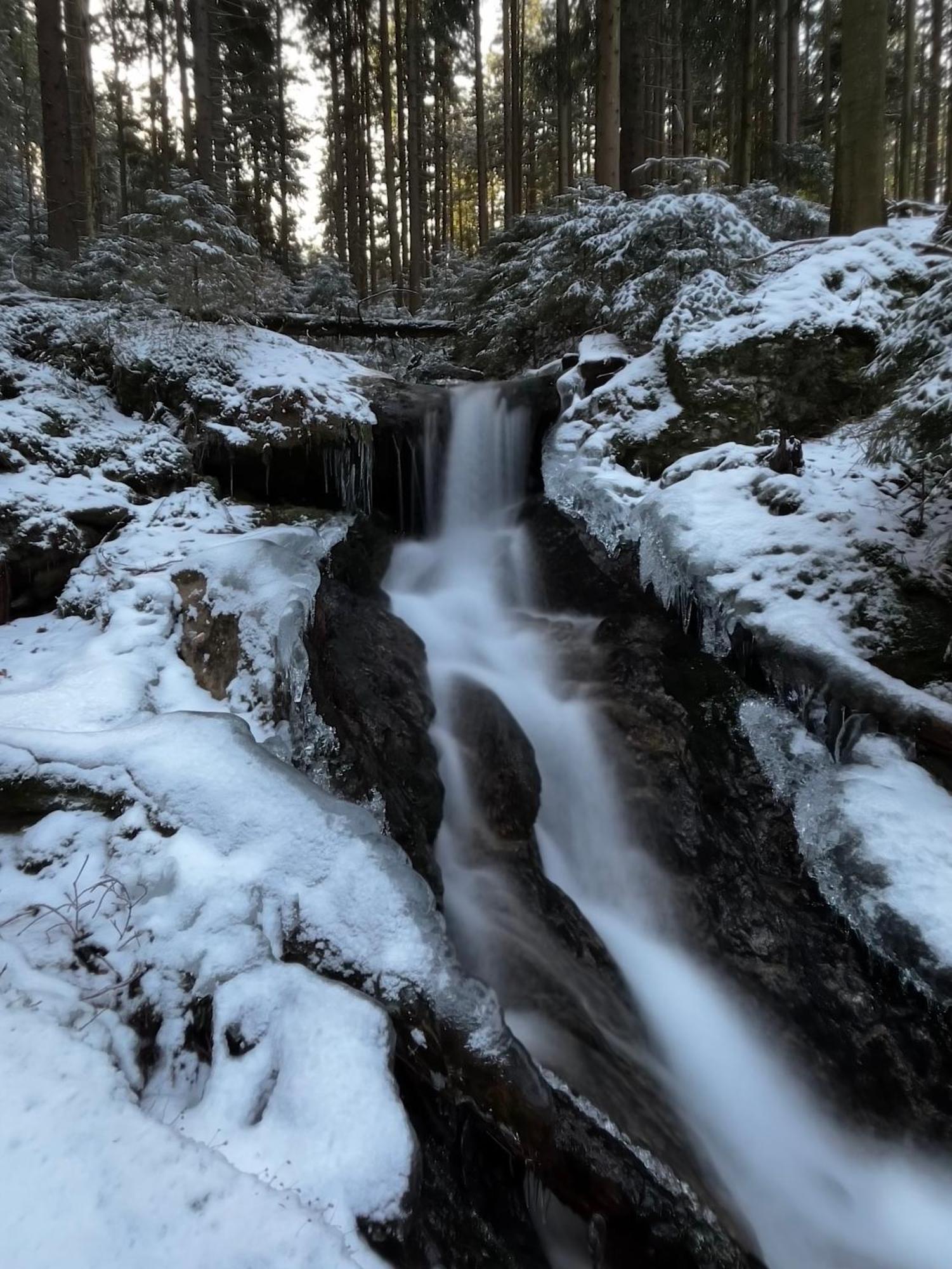 Chata Jezevec Hojsova Stráž Exterior foto